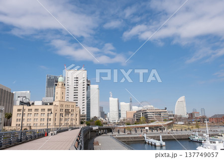 山下臨港線プロムナードの風景 山下臨港線プロムナードの風景 137749057