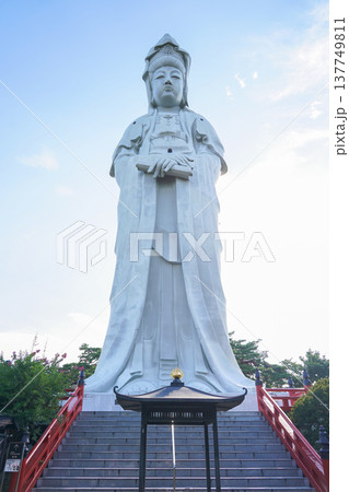 高崎白衣観音(正面) 137749811