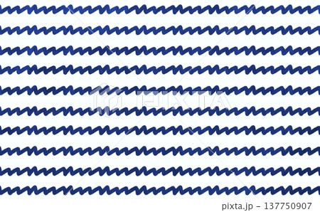 ギザギザの線のパターン(ホワイト×ネイビー) 137750907