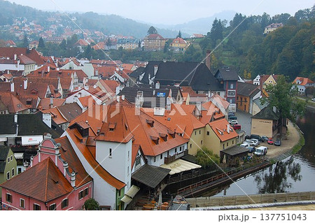 チェスクークルムロフの街並み 137751043