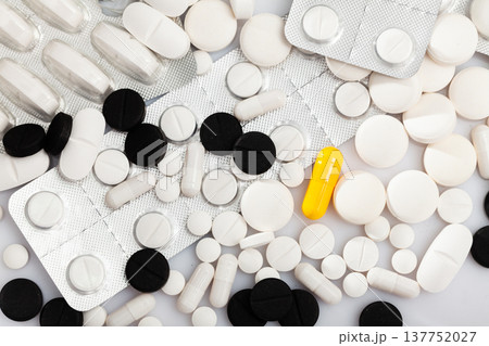 Tablets and capsules pills on white background Tablets and capsules pills on white background 137752027