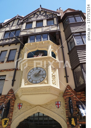 ロンドンコートの入口の風景　パース、西オーストラリア州 137753254