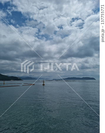 This is the seascape of Ttangkkeut Village.	 137755771