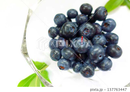 ブルーベリー  フルーツ　果実 137763447