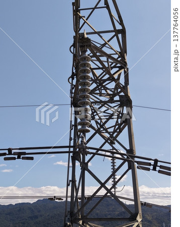 送電塔 137764056