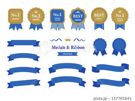 金と青のアワードメダルとリボンバッジのセット（No.1・BEST・ランキング素材） 137765641
