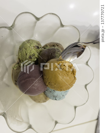 Mixed ice cream flavor big bowl Mixed ice cream flavor big bowl 137770721