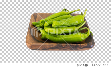 ししとう　マクロ撮影　背景透過　料理素材 137771467