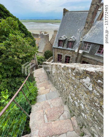 フランスの世界遺産・モン=サン=ミシェル フランスの世界遺産・モン=サン=ミシェル 137772465