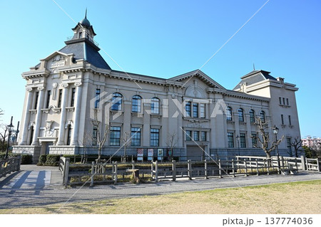 新潟市中央区のみなとぴあの建物(新潟県新潟市中央区) 新潟市中央区のみなとぴあの建物(新潟県新潟市中央区) 137774036
