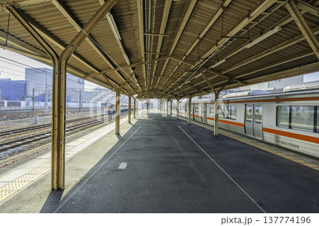 熱田 JR熱田駅 ホーム 愛知県名古屋市 熱田 JR熱田駅 ホーム 愛知県名古屋市 137774196