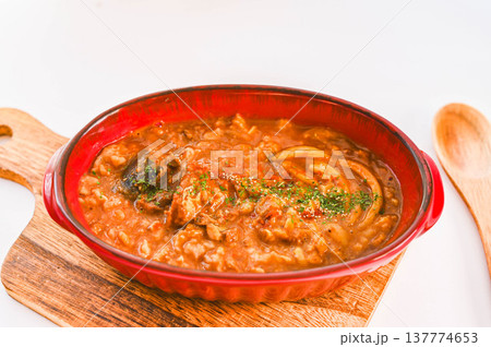 オートミールで食べる鯖カレー 137774653