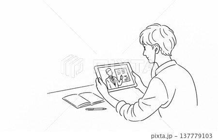 タブレットでオンライン講義を受ける男性の線画イラスト 137779103