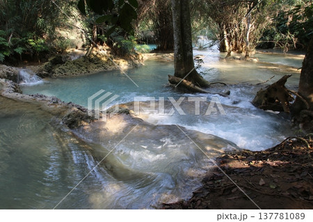 クワーンシーの滝 137781089