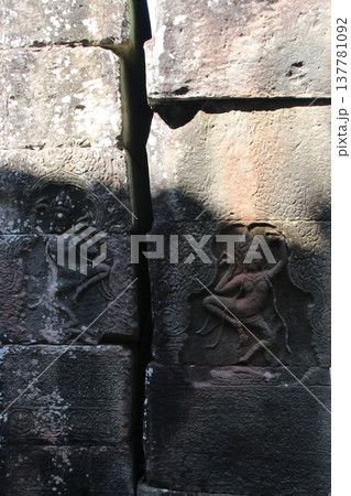 バンテアイ・クディの踊り子のテラス 137781092