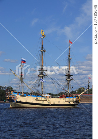 Russia, St. Petersburg, July 21, 2019, Frigate Poltava in the waters of the Neva, preparing for the parade of the Navy. 137785648