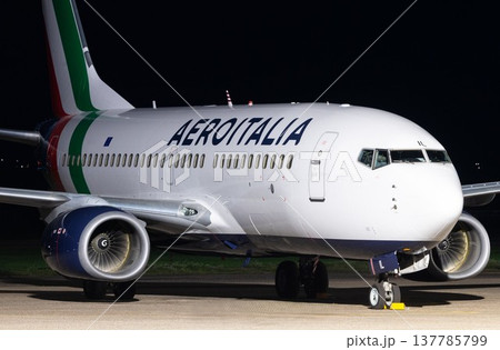 AERO ITALIAボーイングB737MAX8離陸準備 AERO ITALIAボーイングB737MAX8離陸準備 137785799