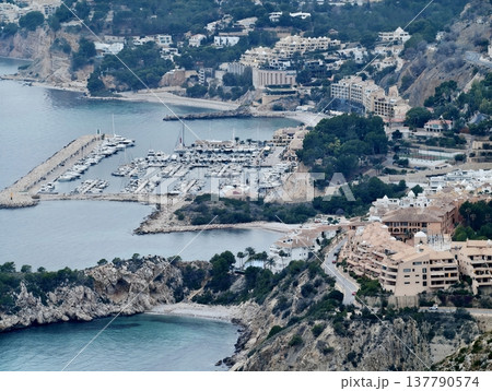 Luxurious Seaside Setting, Premium Marina Overlooking Vibrant Turquoise Waters And Natural Rocky Formations Luxurious Seaside Setting, Premium Marina Overlooking Vibrant Turquoise Waters And Natural Rocky Formations 137790574