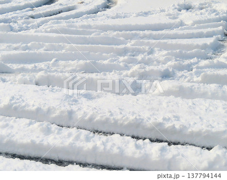 積雪 137794144