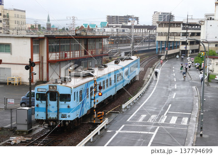 ［MR］水島臨海鉄道キハ37形（倉敷市⇔三菱自工前） 137794699