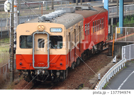 ［MR］水島臨海鉄道キハ30形+キハ37形（倉敷市⇔三菱自工前） 137794974