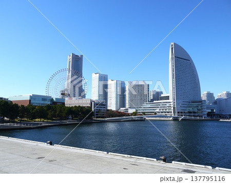 みなとみらいの風景 みなとみらいの風景 137795116