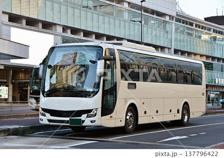 三菱ふそうエアロエース　バス 137796422