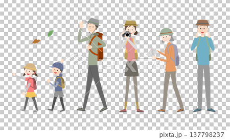 ハイキングをする三世代家族のポーズセット 137798237