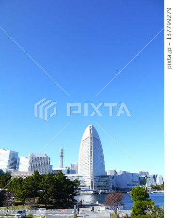 みなとみらいの風景 みなとみらいの風景 137799279