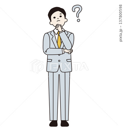 顎に手を当てて考えるスーツの男性　全身 137800598