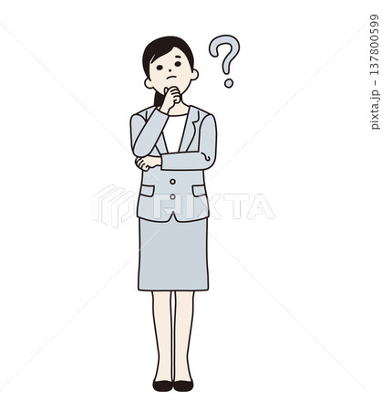 顎に手を当てて考えるスーツの女性　全身 137800599