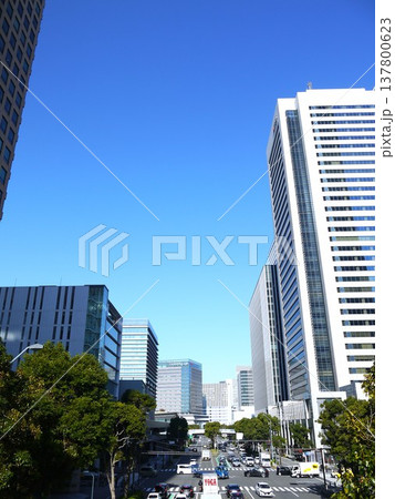 みなとみらいの都市風景 みなとみらいの都市風景 137800623