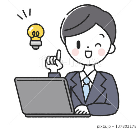 パソコンの前でアイデアをひらめいた男性社員 パソコンの前でアイデアをひらめいた男性社員 137802178