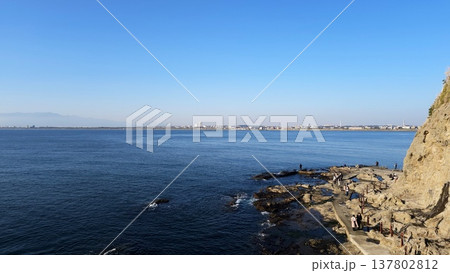 Scenery Chigogafuchi Abyss, a rocky coastal area on the southwestern side of Enoshima Island in Japan. 137802812