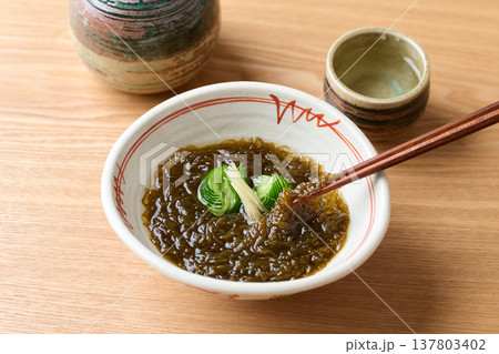 沖縄県産もずく 137803402