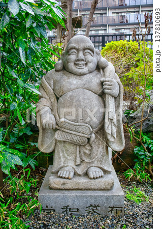 東京都 新宿区 成子天神社 布袋和尚(ほていおしょう) 東京都 新宿区 成子天神社 布袋和尚(ほていおしょう) 137810693