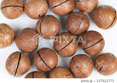 Baking nut suggestions. Macadamia for desserts and baking. Uniform shells ideal for recipe styling. Highquality macadamia nuts for culinary presentation and branding 137822773