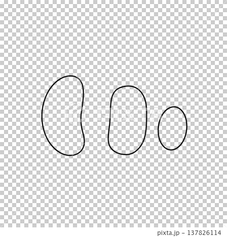 Three simple, hand-drawn circles on white background 137826114