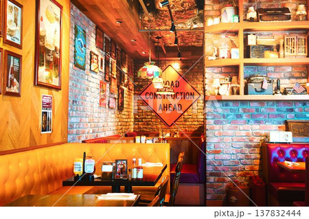 アメリカンなカフェ 137832444