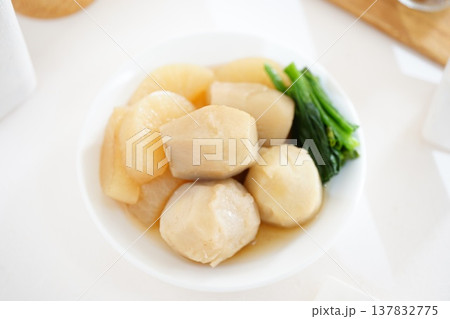 煮物 137832775
