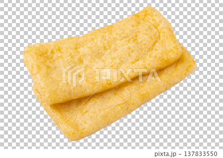 透明背景(png)に2枚の油揚げ 透明背景(png)に2枚の油揚げ 137833550