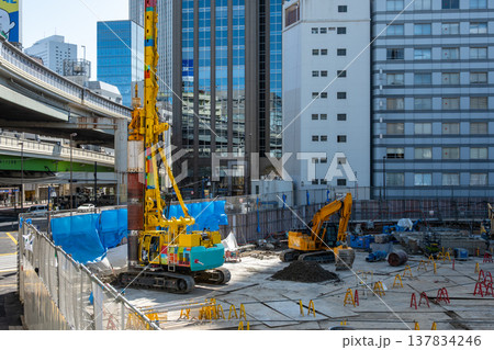 再開発中の池袋 重機とビルと首都高速 2026.02 b-1 再開発中の池袋 重機とビルと首都高速 2026.02 b-1 137834246
