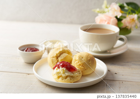スコーン イメージ スコーン イメージ 137835440