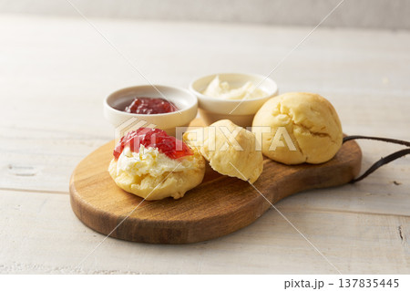 スコーン　イメージ 137835445