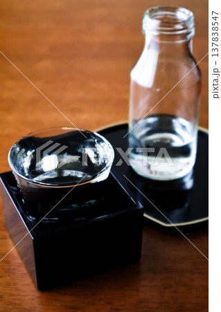 日本酒 137838547