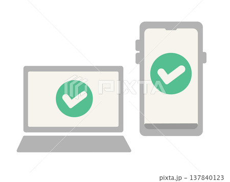 パソコンとスマホのチェックマークのアイコン　イラストセット 137840123