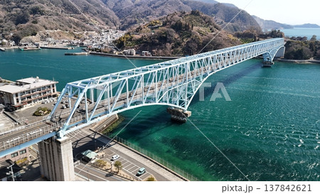安芸灘とびしま海道【蒲刈大橋・であいの館】2026年3月撮影_ドローン空撮_HKKAMAB_No03 137842621