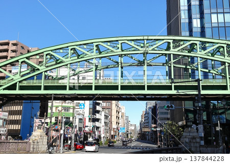 東京都市風景 昌平橋交差点 東京都市風景 昌平橋交差点 137844228
