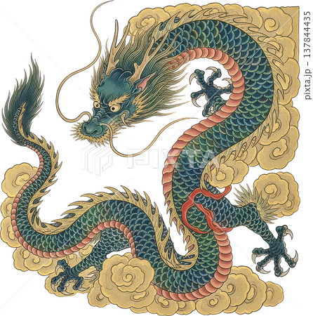 金色の雲を纏い力強く舞う青緑の龍 日本の伝統的な吉祥図 137844435