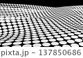 オプ・アート風のモノクローム・パターン 137850686